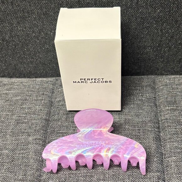 Perfect by Marc Jacobs Purple Branded Hair Clip/Barrette New in Box - Picture 2 of 3